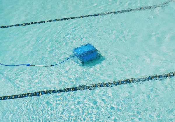 Effortless Elegance: Designing a Low-Maintenance Pool in the UK