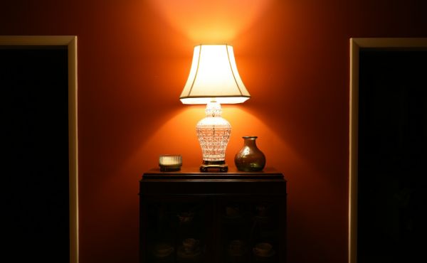 Effortlessly integrate smart lighting solutions into your uk home: a comprehensive homeowner's guide
